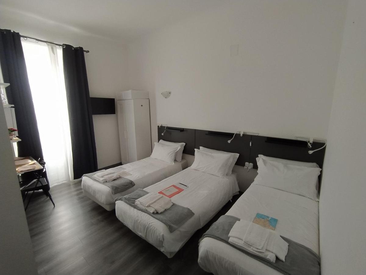 Domus Nikolai Hotel Bari Buitenkant foto