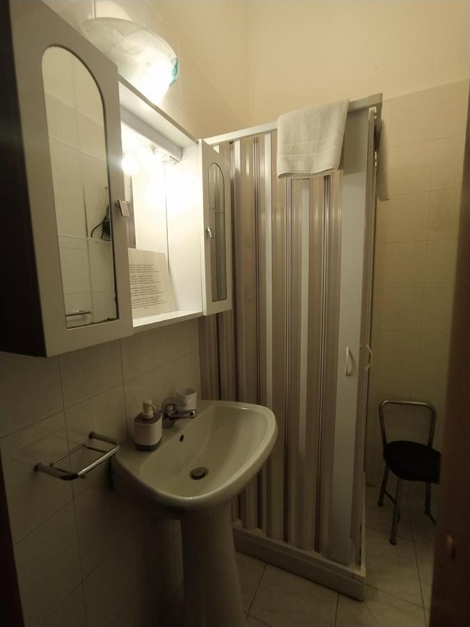 Domus Nikolai Hotel Bari Buitenkant foto