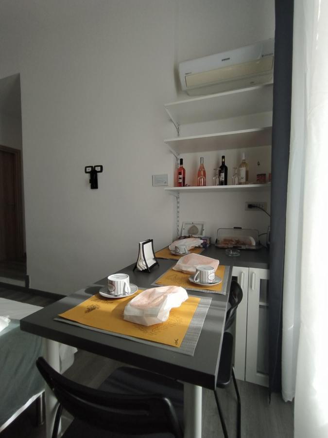 Domus Nikolai Hotel Bari Buitenkant foto