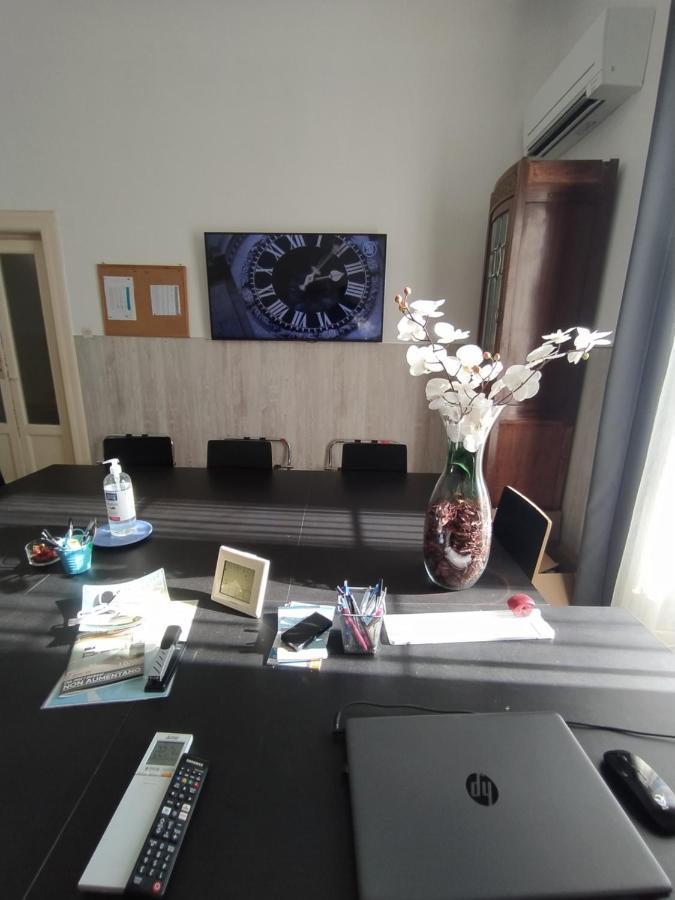 Domus Nikolai Hotel Bari Buitenkant foto
